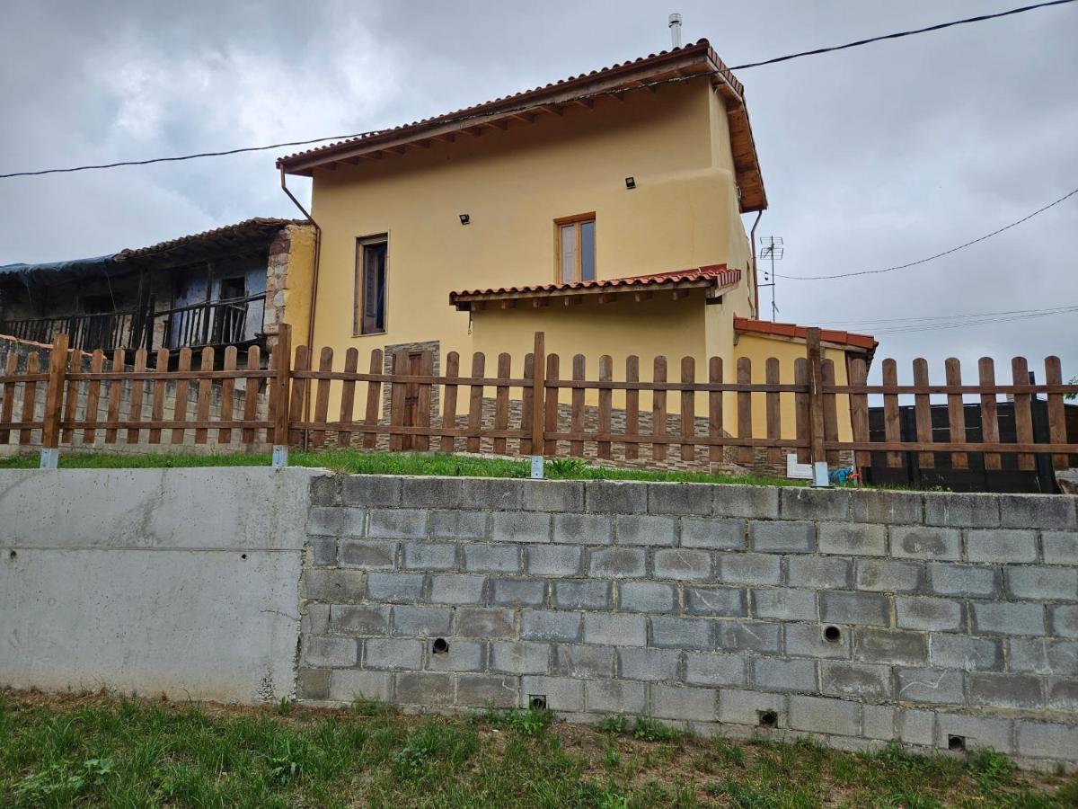 201A La Huerta De Cayao Βίλα Villaviciosa  Εξωτερικό φωτογραφία